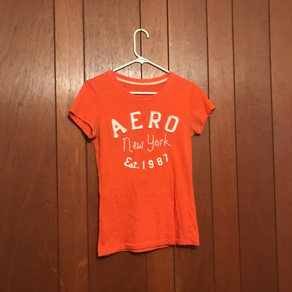Aeropostale shirt size medium